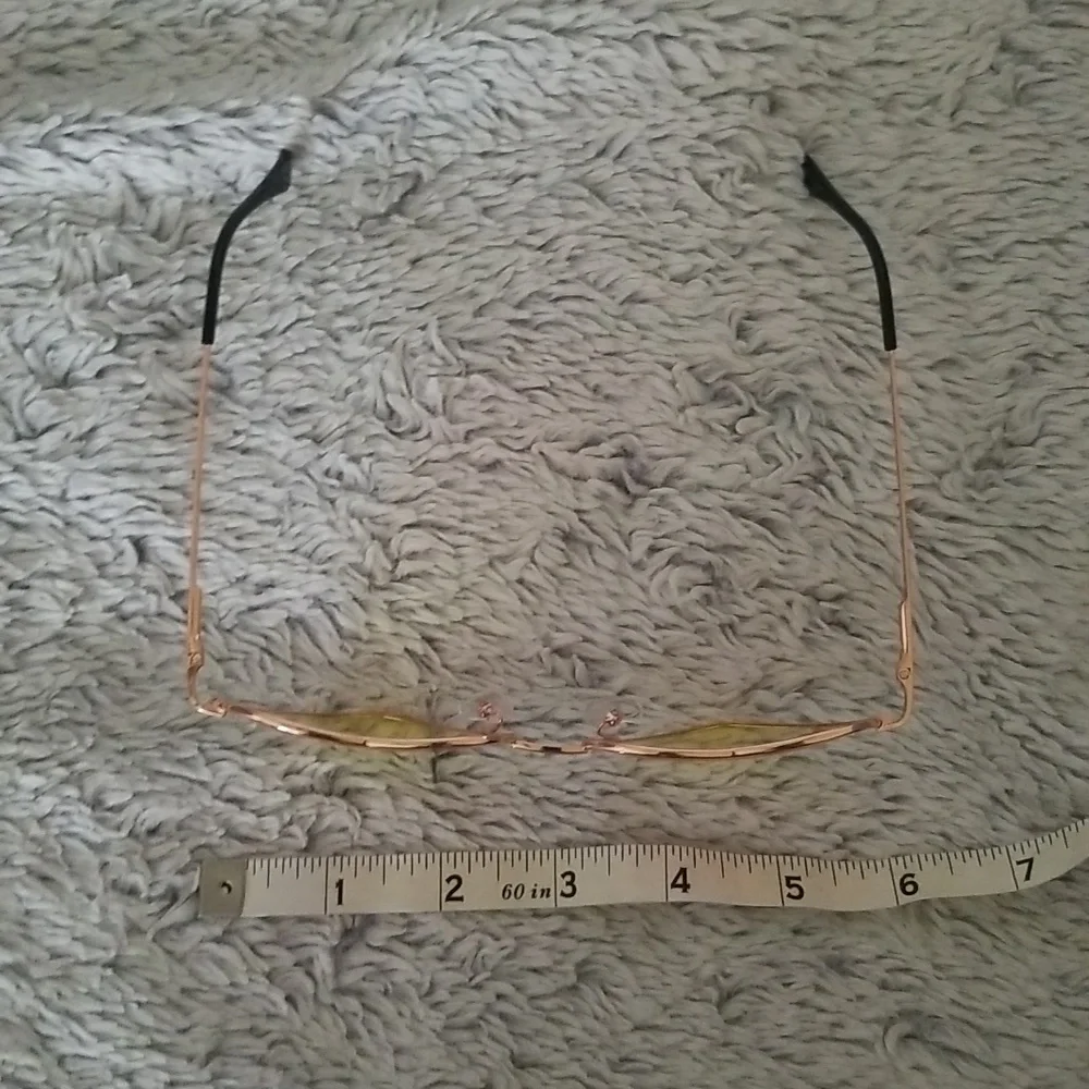 Heart Shaped Metal Frame Sunglasses
